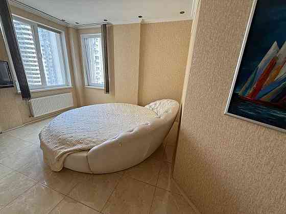 2 комнатная в Чудо городе/ Среднефонтанская Одеса