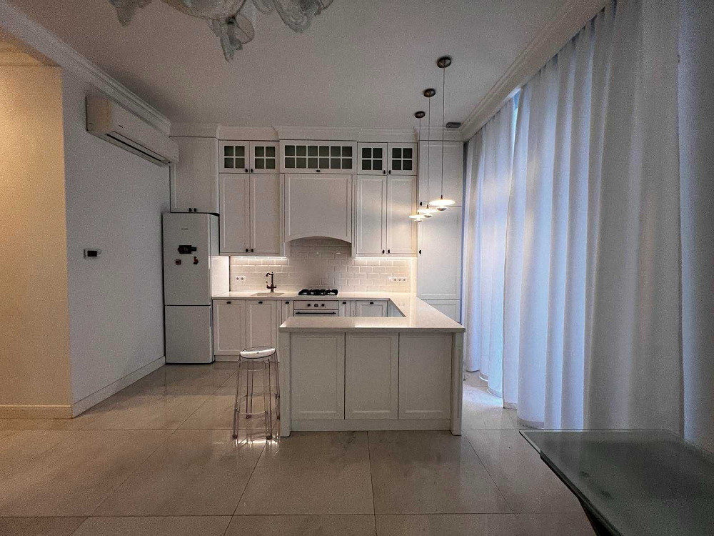 Стильная квартира 50 м2 Французский/Королевские Сады/Море Одеса - зображення 1