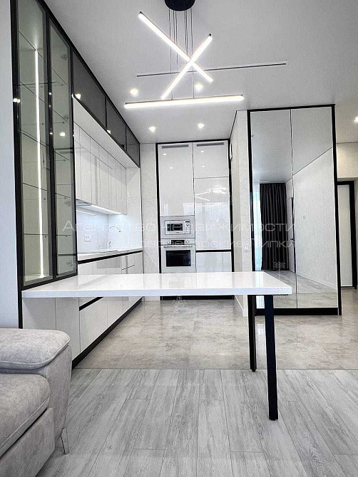 Аренда 3 к квартиры 83 кв м ЖК Taryan Towers  Иоана Павла II Печерск Киев - изображение 1