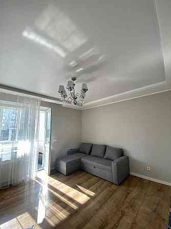Оренда трикімнатної квартири у Винниках, вулиця А. Сахарова, НОВОБУД Винники