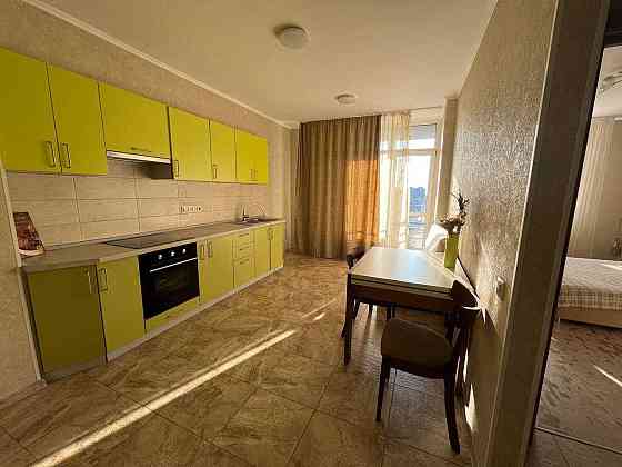 «Євродвушка» в Варшавському, видова, вул.Кристерів. Киев