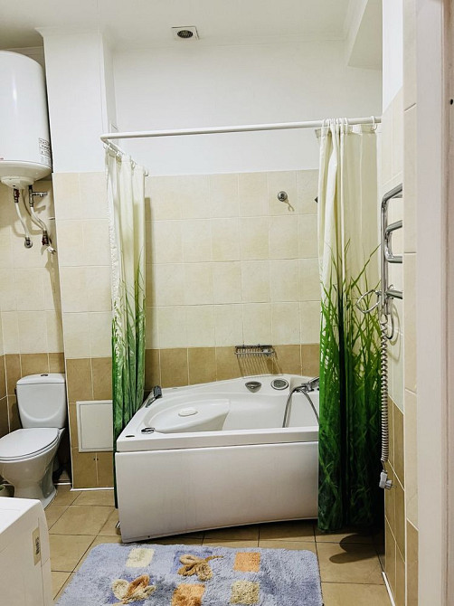 Затишна простора студія на Андріївській 9 Киев - изображение 5