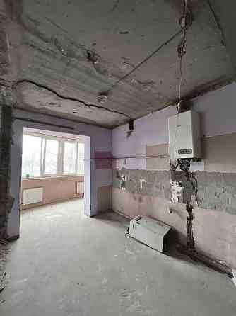 ВАУ ЦІНА, велика 4-кімнатна, ГАЗ, зданий будинок в центрі міста Ирпень