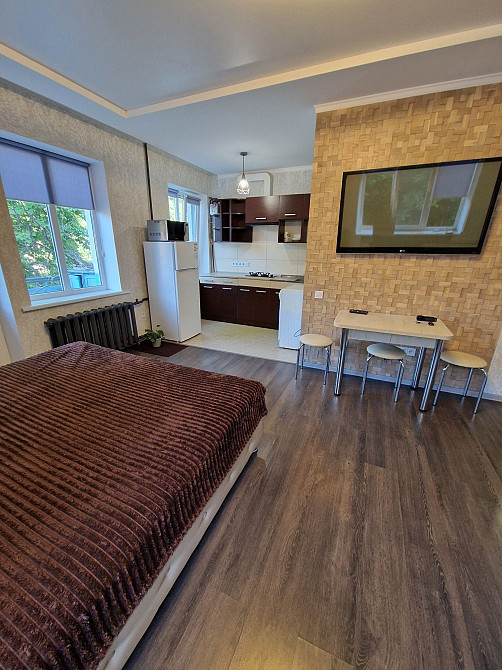 Квартира-студия на 2-м этаже. Площадь Мира. Ізмаїл - зображення 1