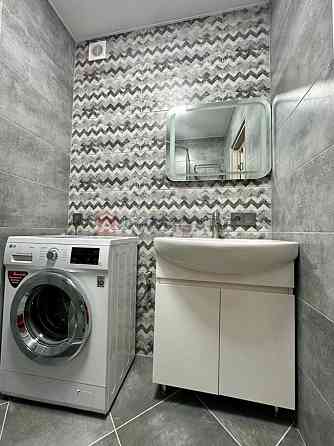 Продається 2-кімнатна квартира на Тополі Днепр