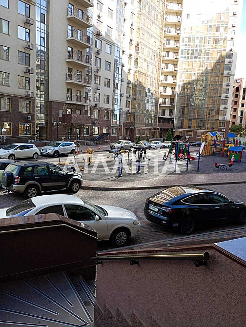 Предлагается 1 ком квартира в новом доме  евроремонтом с видом на море Лески  - изображение 1