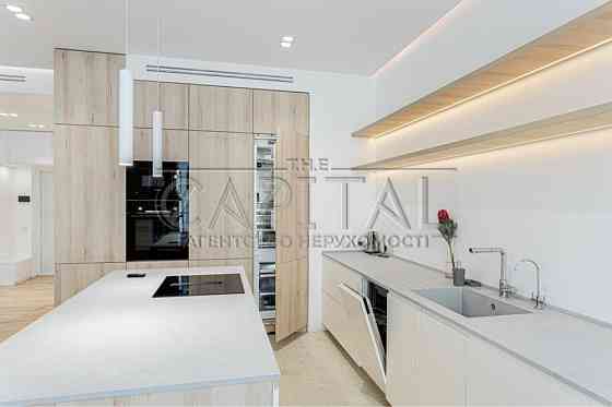 Розкішна світла квартира на Печерську з терасою ! Київ