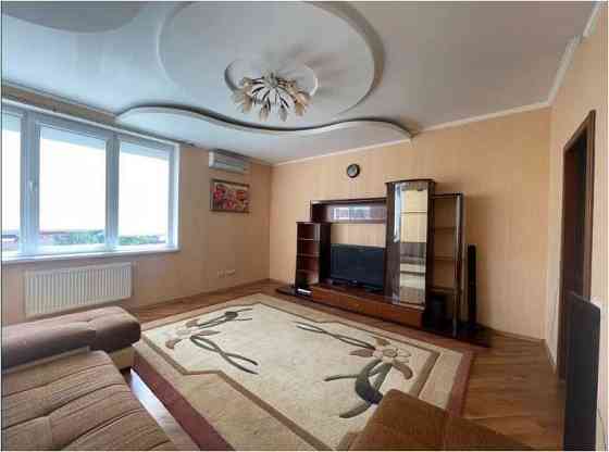 Просторная 2к квартира в центре. Одеса