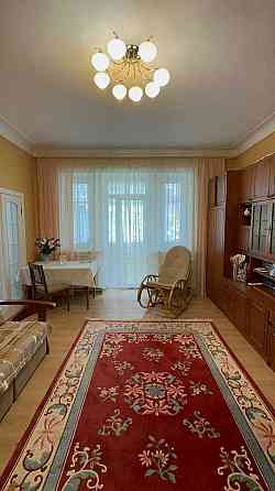 Продам 4-х кімнатну квартиру з автономним опаленням! Полтава