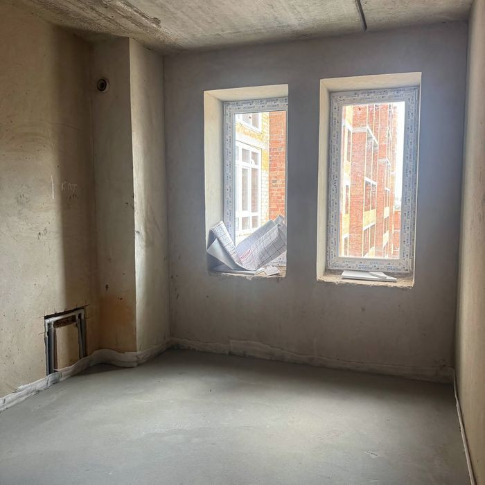 Трьошка в хорошому районі Буча - изображение 4