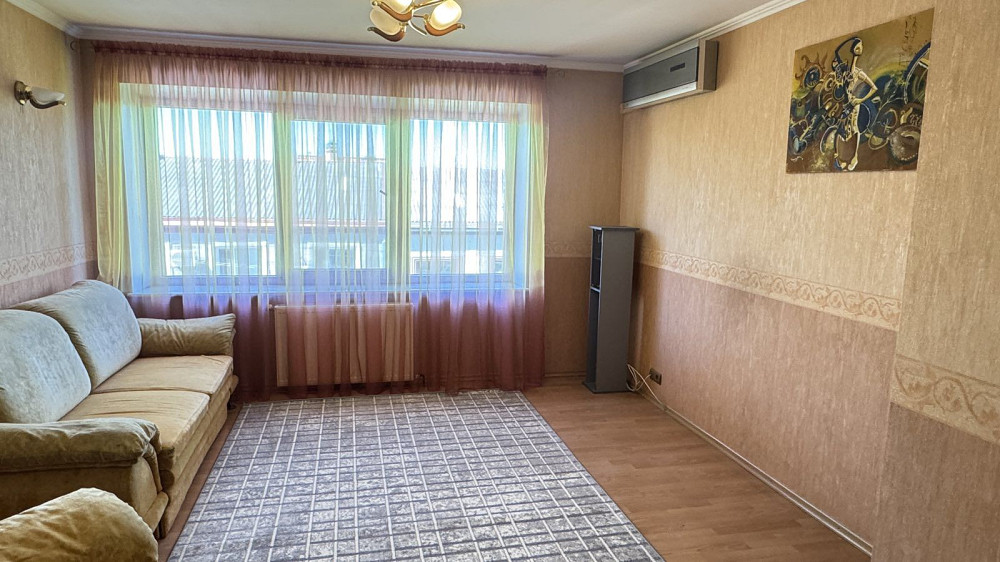 Продаж 2-кімнатної квартири в центрі міста Луцк - изображение 2