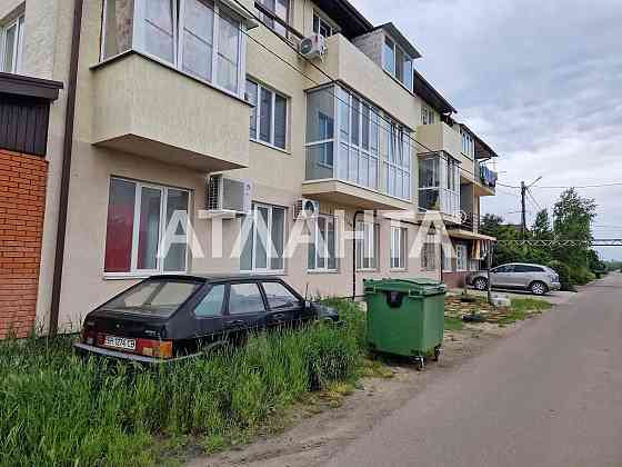 Предлагается 1 ком квартира с евроремонтом в малоквартирном доме Лески 