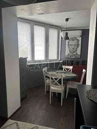 Аренда квартиры  Севастопольская площадь  Соломенский р-н Киев