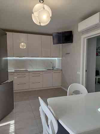 Стеценка 75в, здам довгостроково квартиру! Здається вперше ! Киев