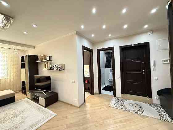 Здам! 3-кімнатну новобудову. Вул. Будівельників Черновцы