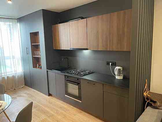 Оренда 1 к квартири-студії з терасою ЖК Рівьєра, метро Славутич, Київ Киев