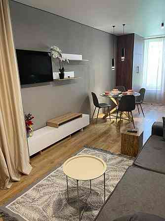 Оренда 1 к квартири-студії з терасою ЖК Рівьєра, метро Славутич, Київ Киев