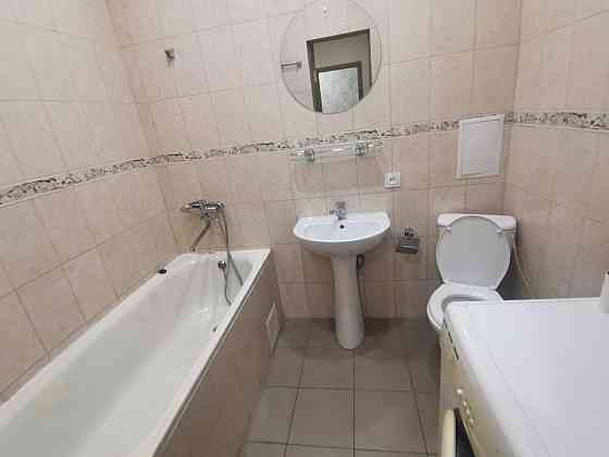 Сдам большую 1-ком. квартиру, угол пр. Слобожанского и  ул. Калиновой. Днепр