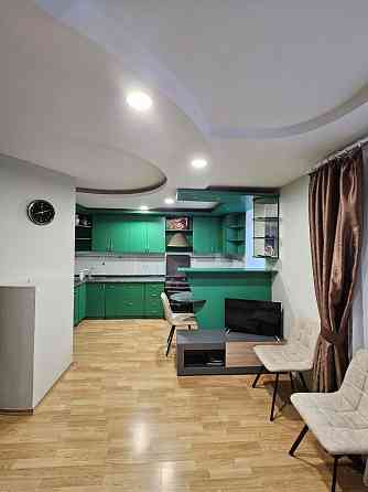 Здається 3-х кімнатна квартира Сонячний 5 поверх Днепр