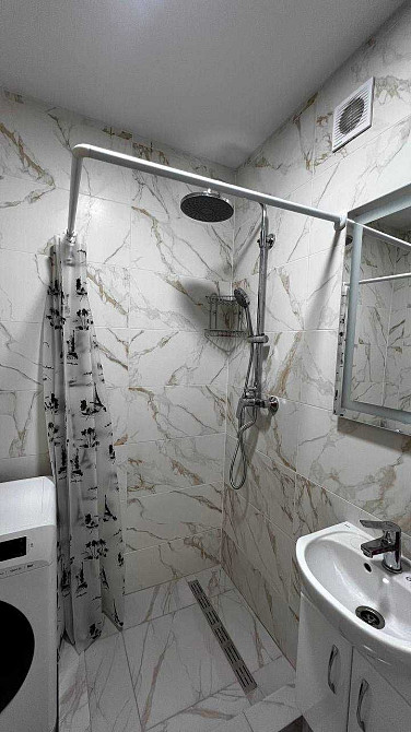 Оренда 2 кімнатної квартири в центрі міста Ровно - изображение 5