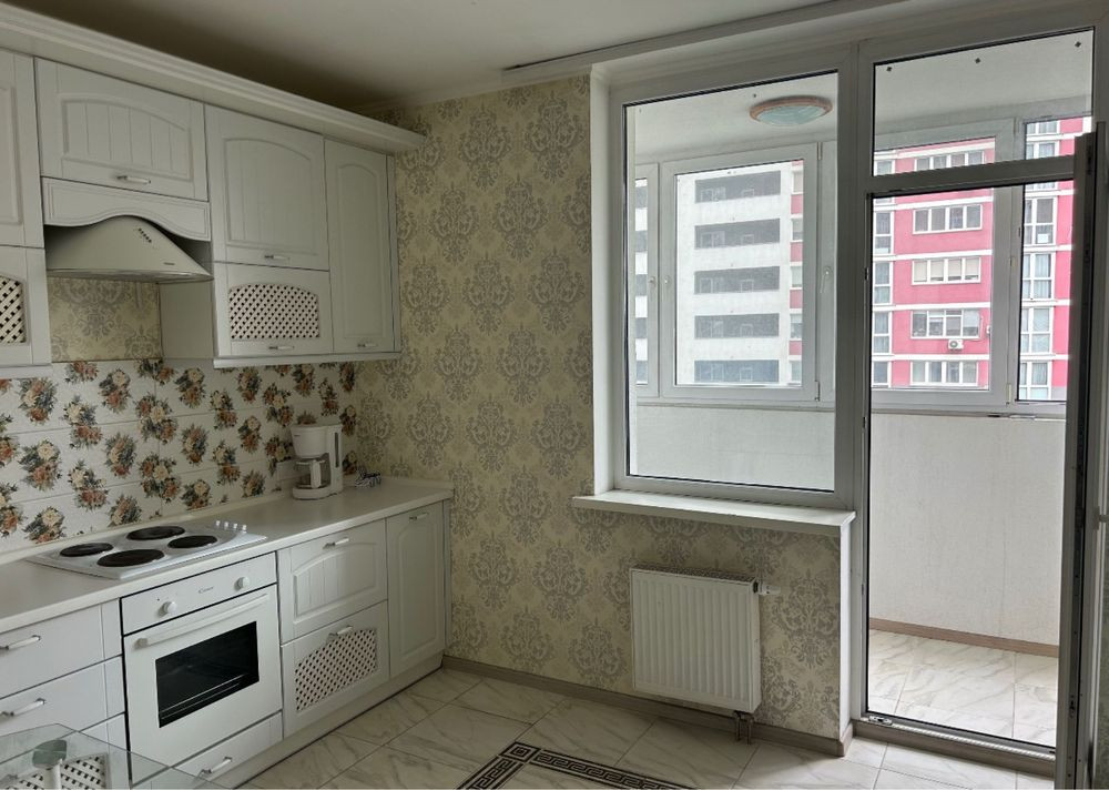 Продаю 2 Кімнатна Квартира 68 м2  Драгоманова метро Позняки Харківська Київ - зображення 2