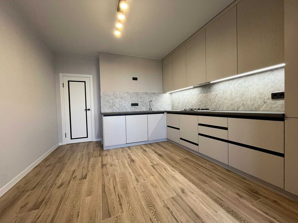 Двокімнатна квартира з сучасним дизайнерським ремонтом Хмельницький - зображення 1