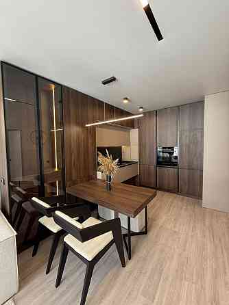 Продаж квартири в ЖК Авалон Холідей з якісним авторським ремонтом Сокільники