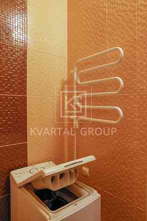 Центр міста! Простора квартира 45м.кв. з Ремонтом! Податки 2% Буча