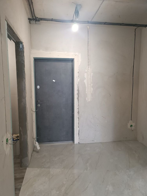 Квартира у новому житловому комплексі з ремонтом Святопетрівське (Києво-Свят.р-н) - зображення 3