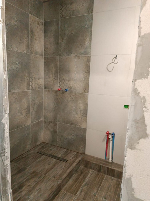 Квартира у новому житловому комплексі з ремонтом Святопетрівське (Києво-Свят.р-н) - зображення 2