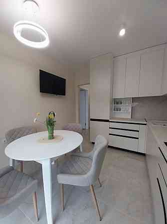 Оренда 1 кім квартира в новобудові. Р-н 12 школи Ровно