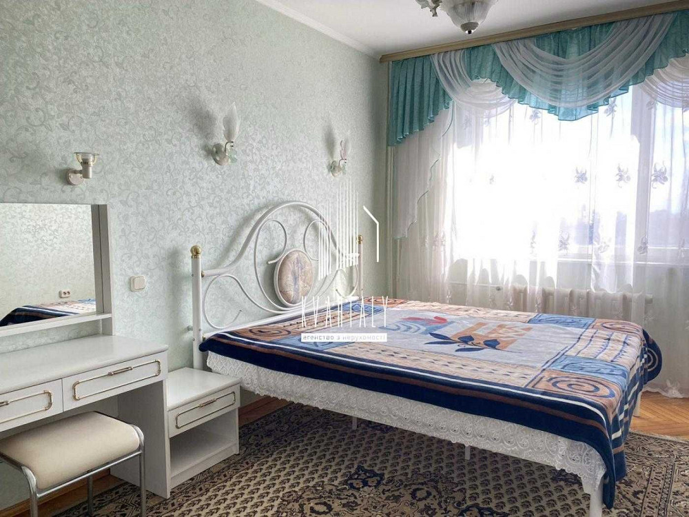 Довгострокова оренда 4-ої квартири, вул. Пулюя 1А, Солом'янський Київ - зображення 1