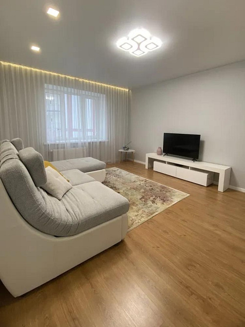 Оренда 2к квартири по вул. Малоголосківська Львів - зображення 1