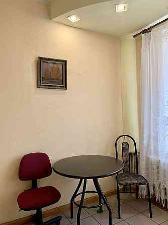 Сдается 1 ком квартира  ТЦ Украина  ,  Крытый  рынок . Запоріжжя