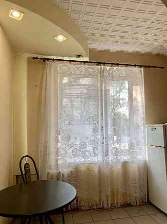 Сдается 1 ком квартира  ТЦ Украина  ,  Крытый  рынок . Запоріжжя