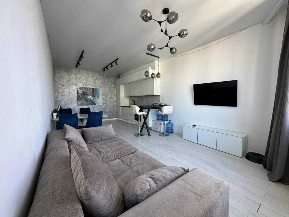 Оренда шикарної квартири 63м2 ЖК"Смарагдовий" Солом'янський р-н Київ - зображення 1