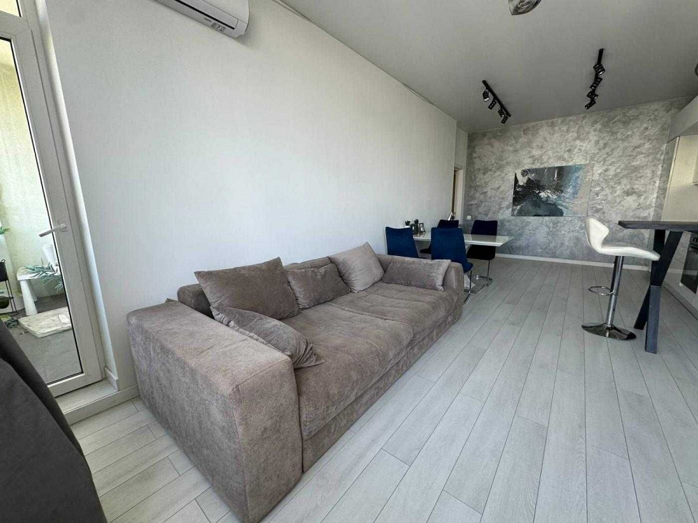 Оренда шикарної квартири 63м2 ЖК"Смарагдовий" Солом'янський р-н Київ - зображення 2