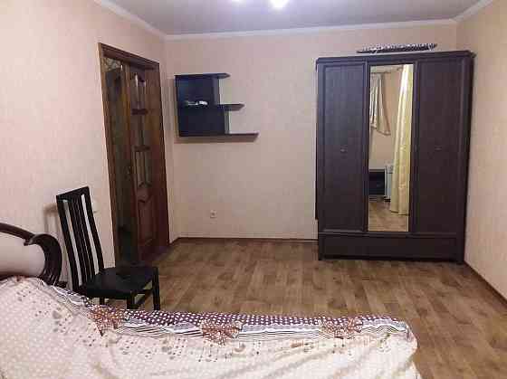 Леваневского 8 фонтана 3-х комнатная Одеса