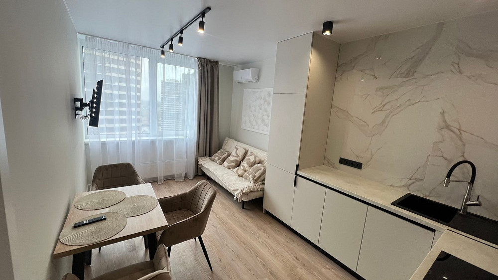 Оренда Варшавський  Всеволода Змеенко ул., 34/21 Київ - зображення 1