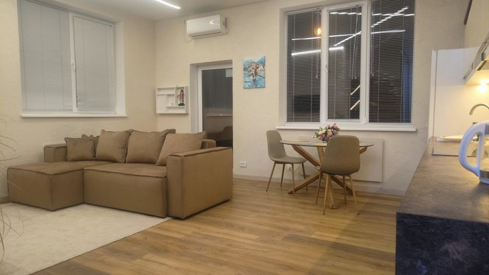 Сдам стильную 2к квартиру центральный район Днепр - изображение 1