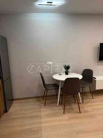 Оренда 2к. квартири в ЖК "Нова Англія" вул.М.Максимовича 26 Київ