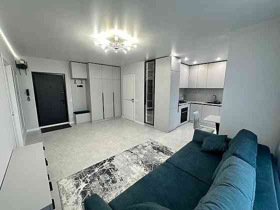 Перша здача!!! Укомплектована півторачка в центрі міста. Ивано-Франковск