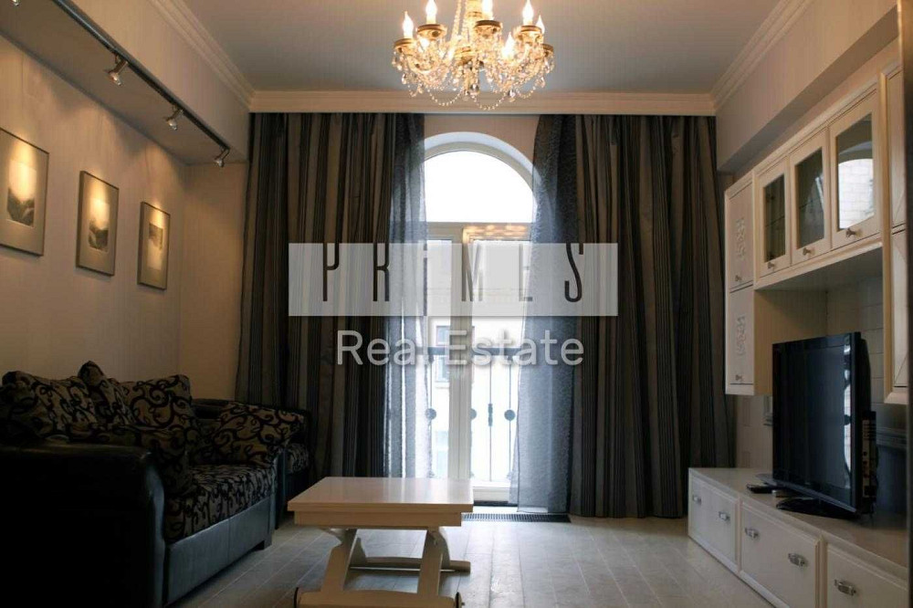 Оренда 2к квартири, вул. Євгена Чикаленка, 1-3/5, Центр, Золоті Ворота Київ - зображення 1