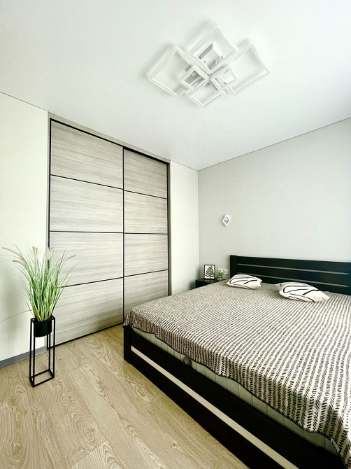 Оренда НОВОЇ 1к (євродвушка) ЖК White Lines м Голосіівська Київ - зображення 1