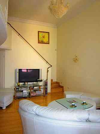 Оренда Площа Українських Героїв Велика Васильківська SF Київ