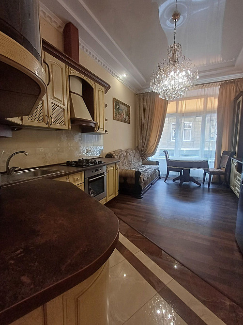 Оренда 1-кімн квартири + студія площа Ринок/ Краківська Львов - изображение 1