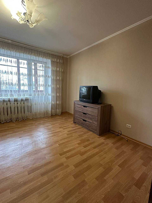 Продам 3-х кім. кв. М-н Жовтневий Кам`янець-Подільський - зображення 4