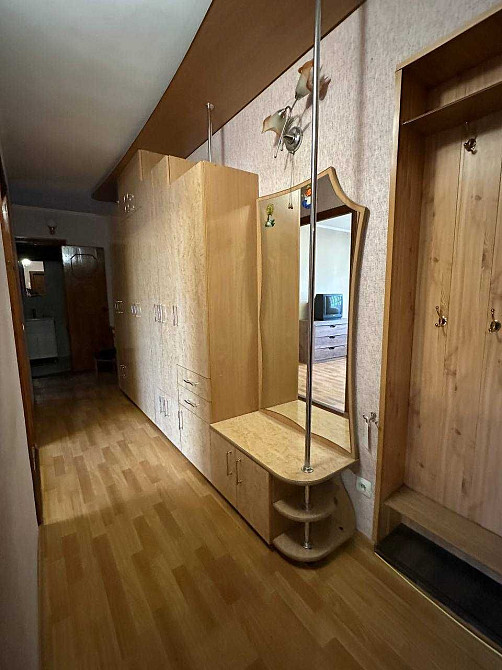 Продам 3-х кім. кв. М-н Жовтневий Кам`янець-Подільський - зображення 6