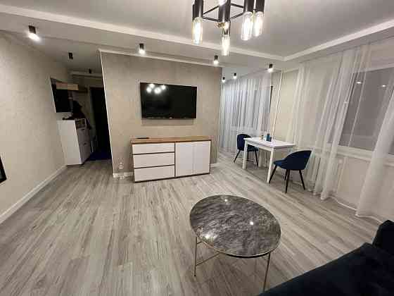 2 кімнатна квартира Дніпровський рн. Проспект Воскресенський 18 Київ