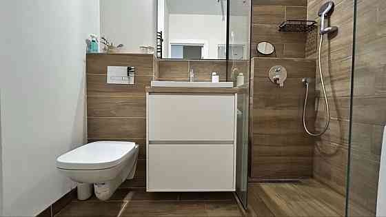 Власник! Файна Таун нивки , салютна 2 Київ